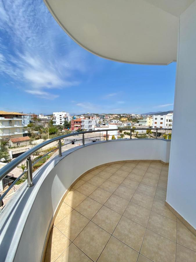 Visi Apartments Ksamil Luaran gambar