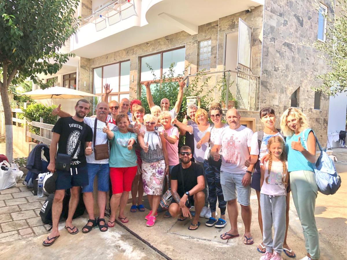 Visi Apartments Ksamil Luaran gambar