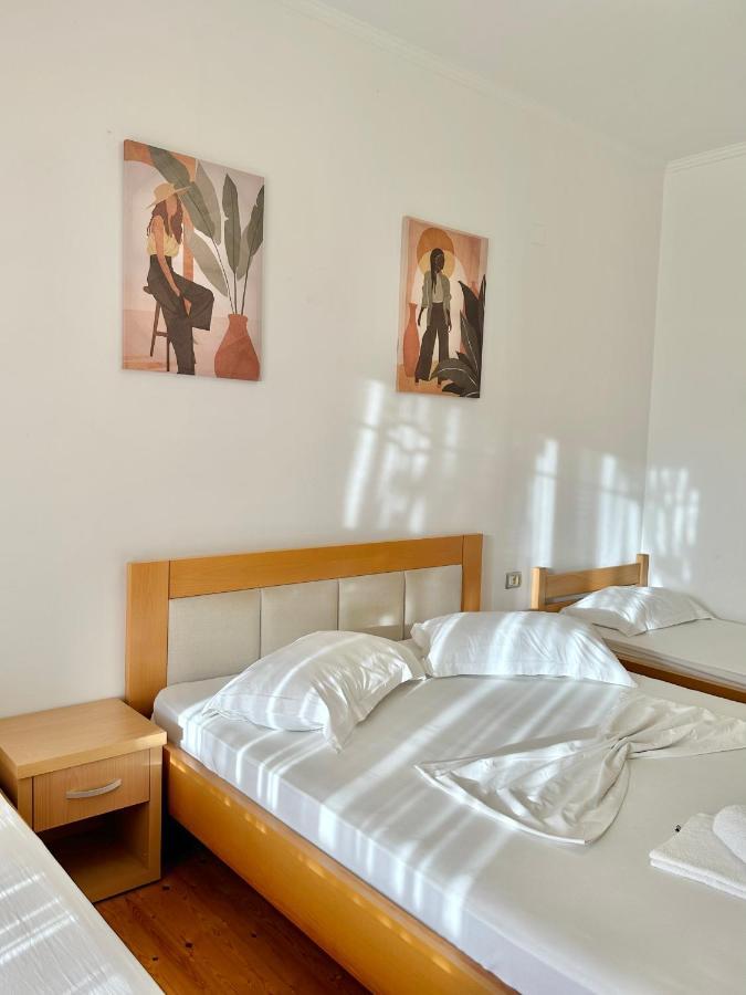 Visi Apartments Ksamil Luaran gambar