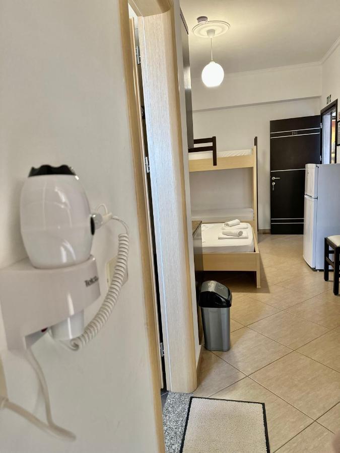 Visi Apartments Ksamil Luaran gambar