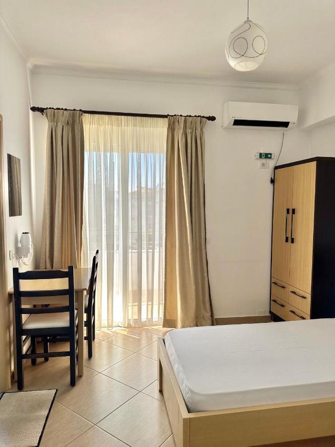 Visi Apartments Ksamil Luaran gambar