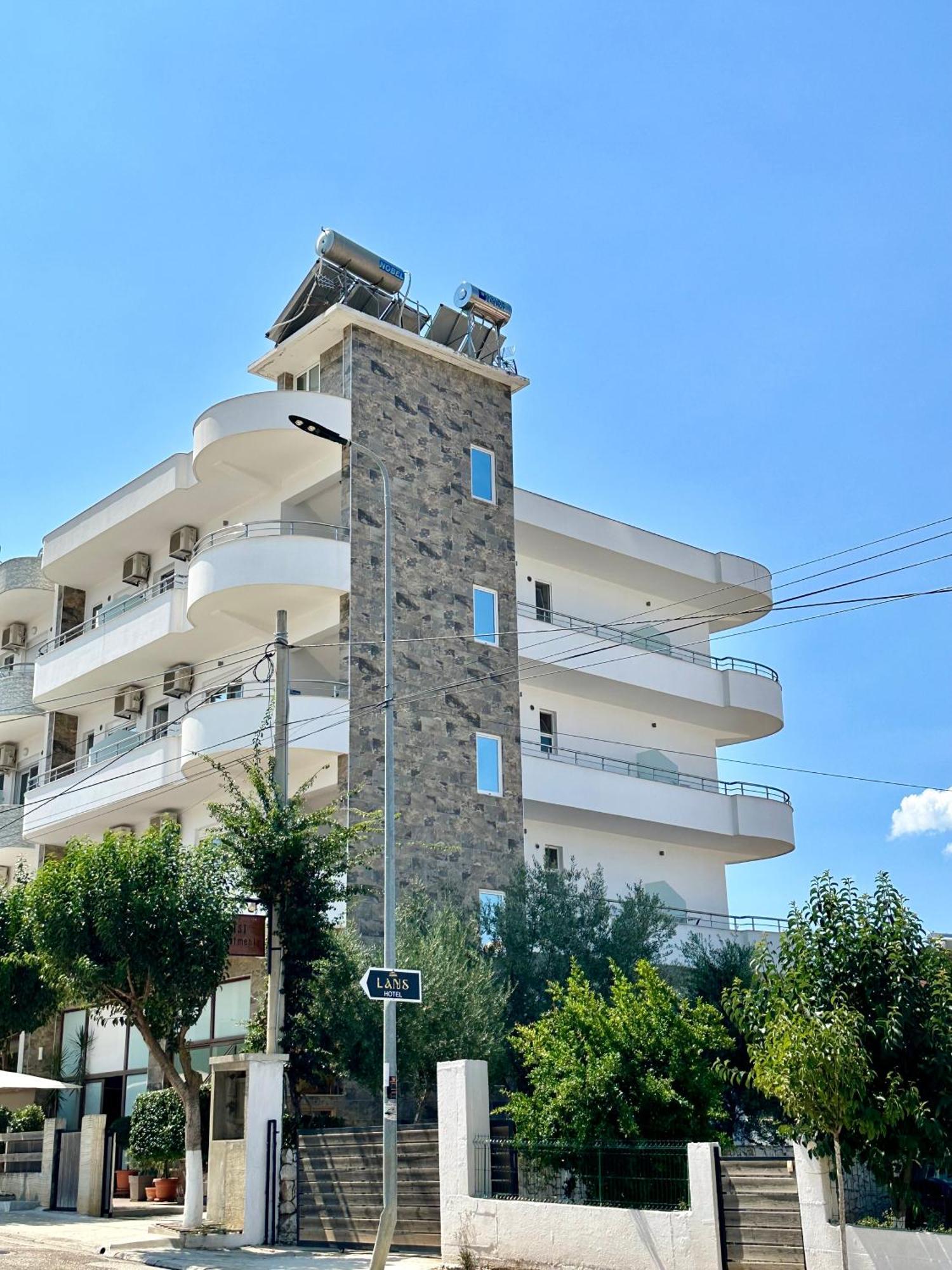 Visi Apartments Ksamil Luaran gambar