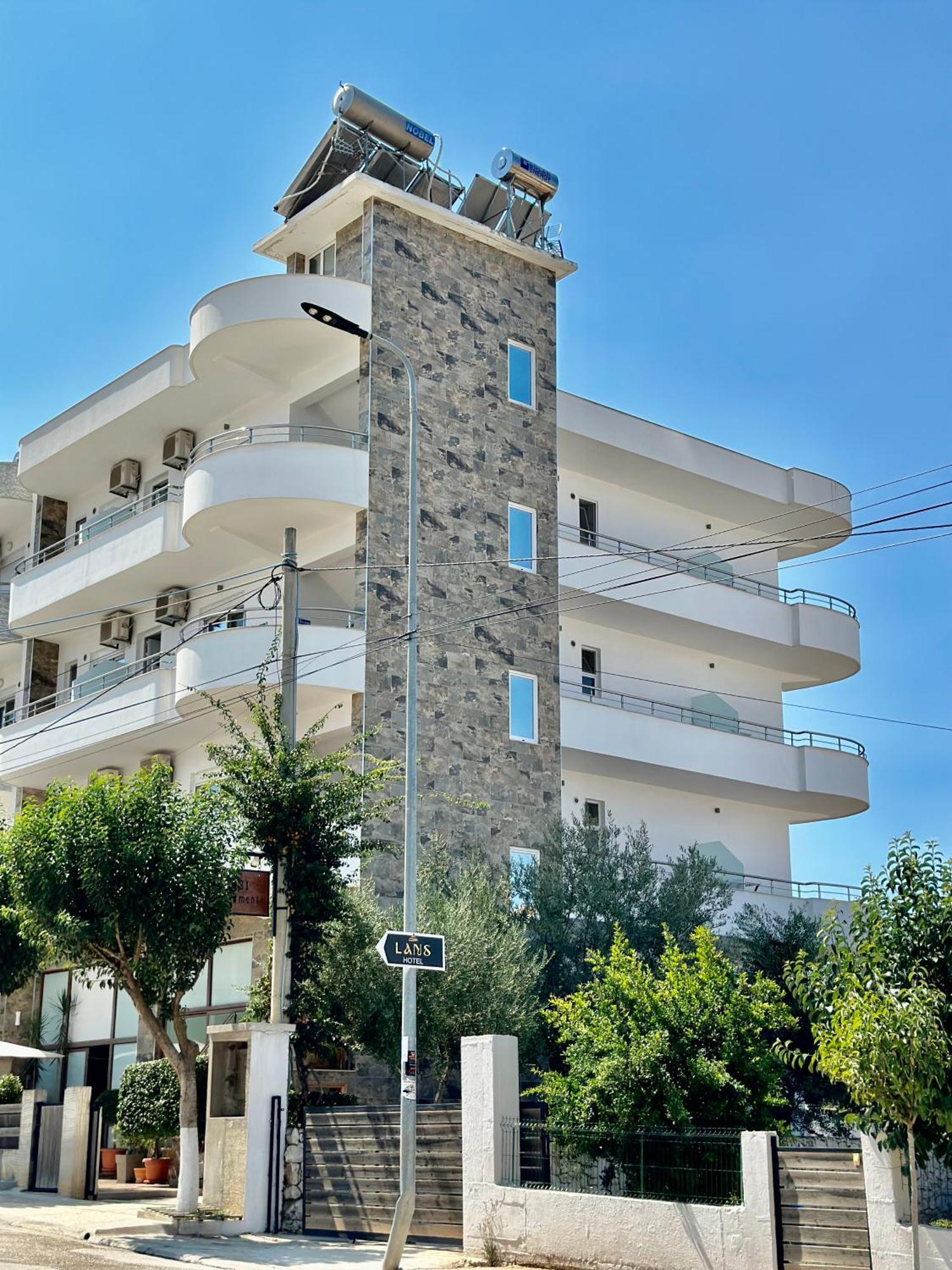 Visi Apartments Ksamil Luaran gambar