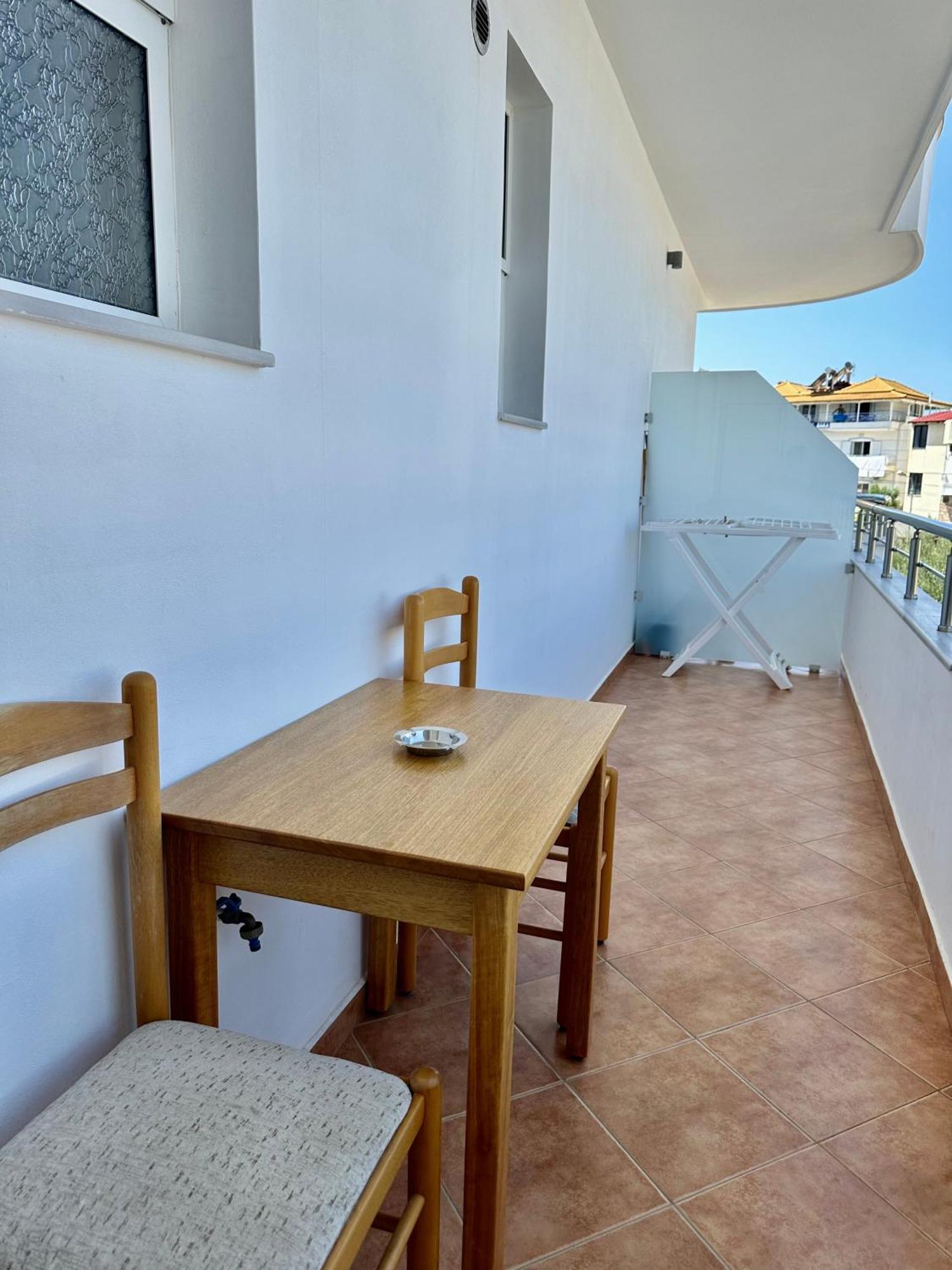 Visi Apartments Ksamil Luaran gambar