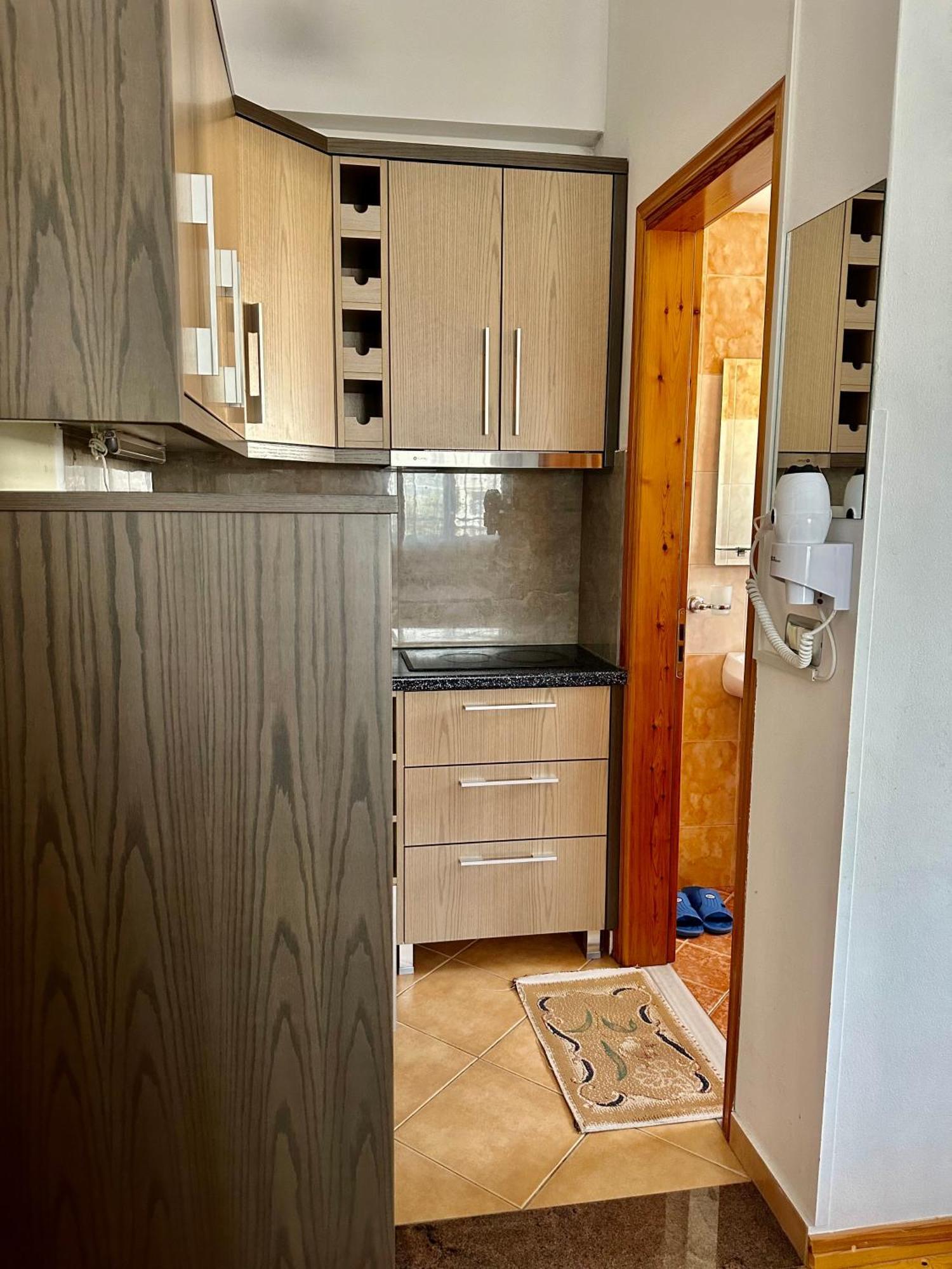 Visi Apartments Ksamil Luaran gambar